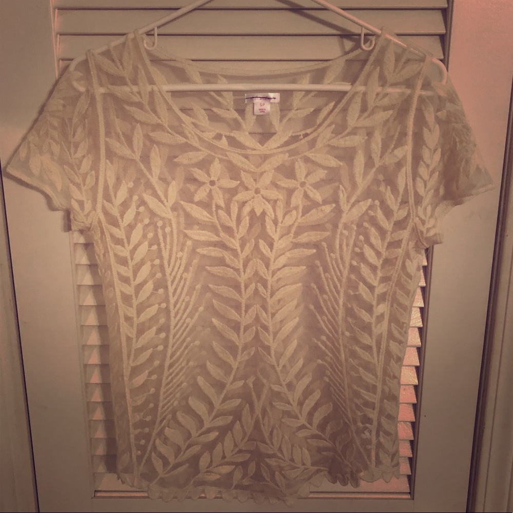 Xilaration lace top size small